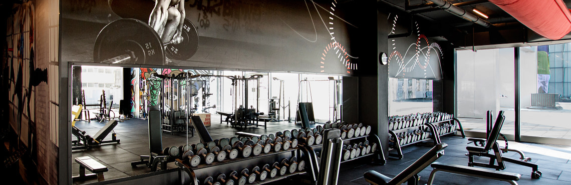empty gym - how to improve gym membership retention